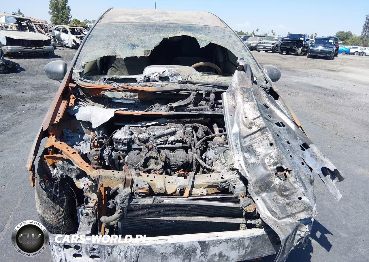 2014 Toyota Prius V Three VIN:JTDZN3EU6EJ000267 - 6