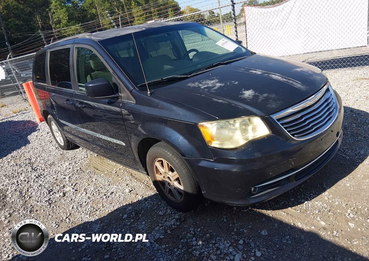 2011 Chrysler Town & Country Touring
