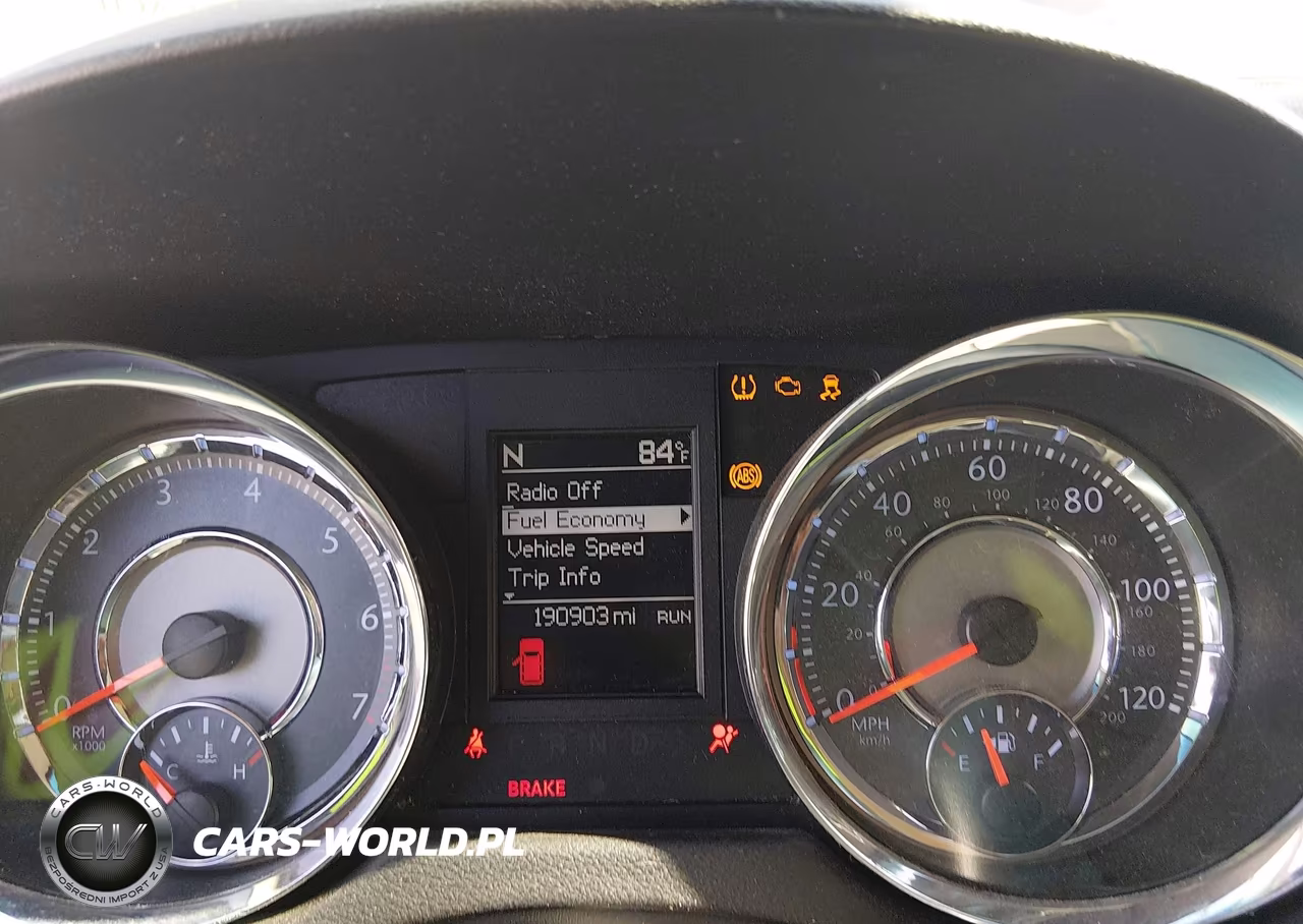 2011 Chrysler Town & Country Touring VIN:2A4RR5DG3BR667021 - 7