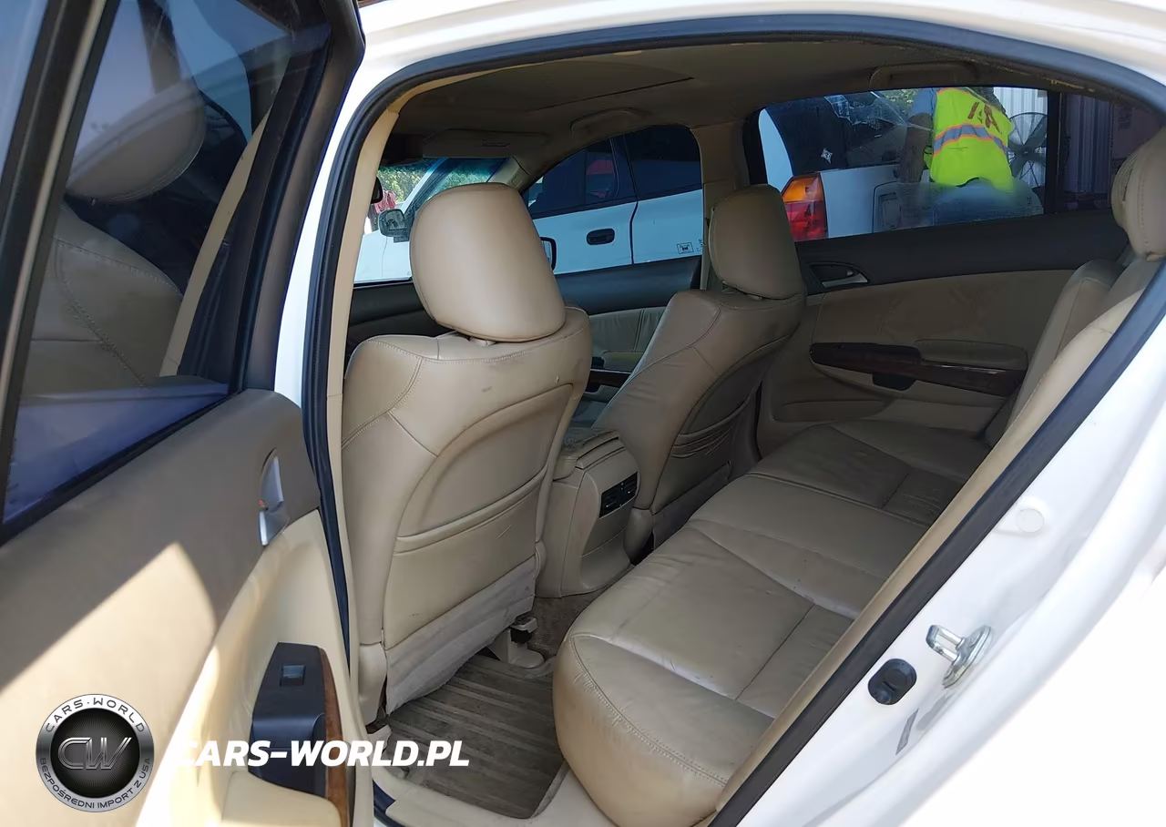 2010 Honda Accord 2.4 Ex-L VIN:1HGCP2F8XAA033067 - 8