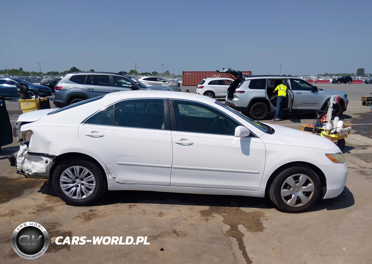 2007 Toyota Camry Le VIN:4T4BE46KX7R009996 - 13
