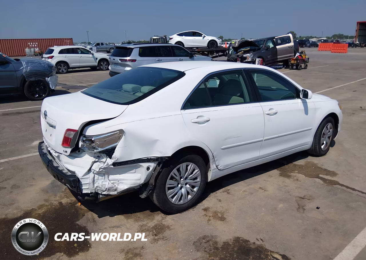 2007 Toyota Camry Le VIN:4T4BE46KX7R009996 - 4