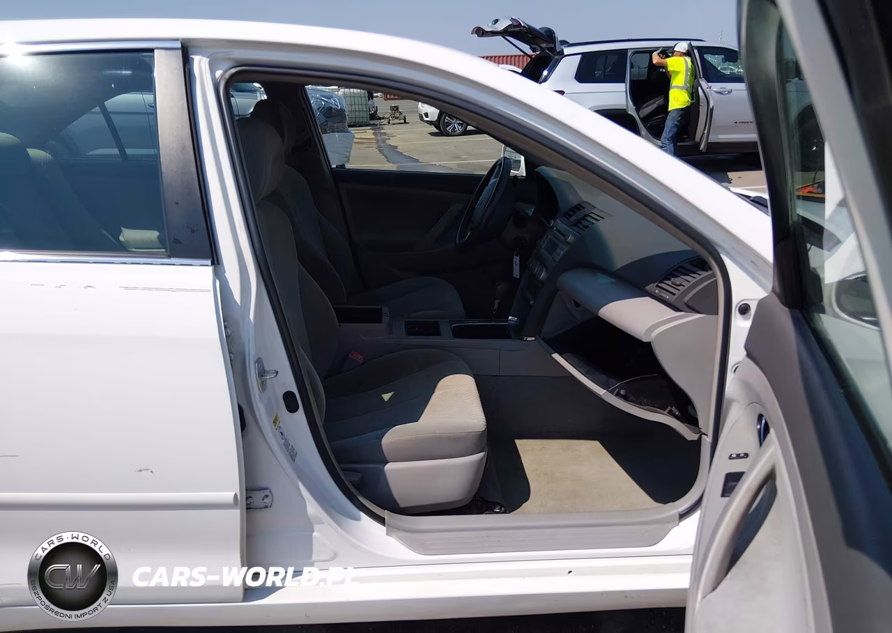 2007 Toyota Camry Le VIN:4T4BE46KX7R009996 - 5