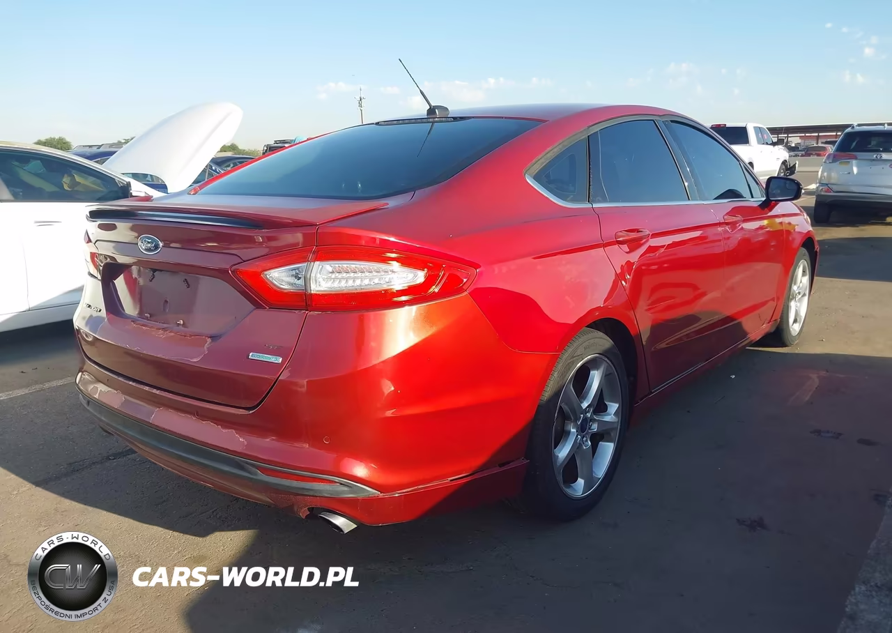 2013 Ford Fusion Se VIN:3FA6P0HR4DR325402 - 4
