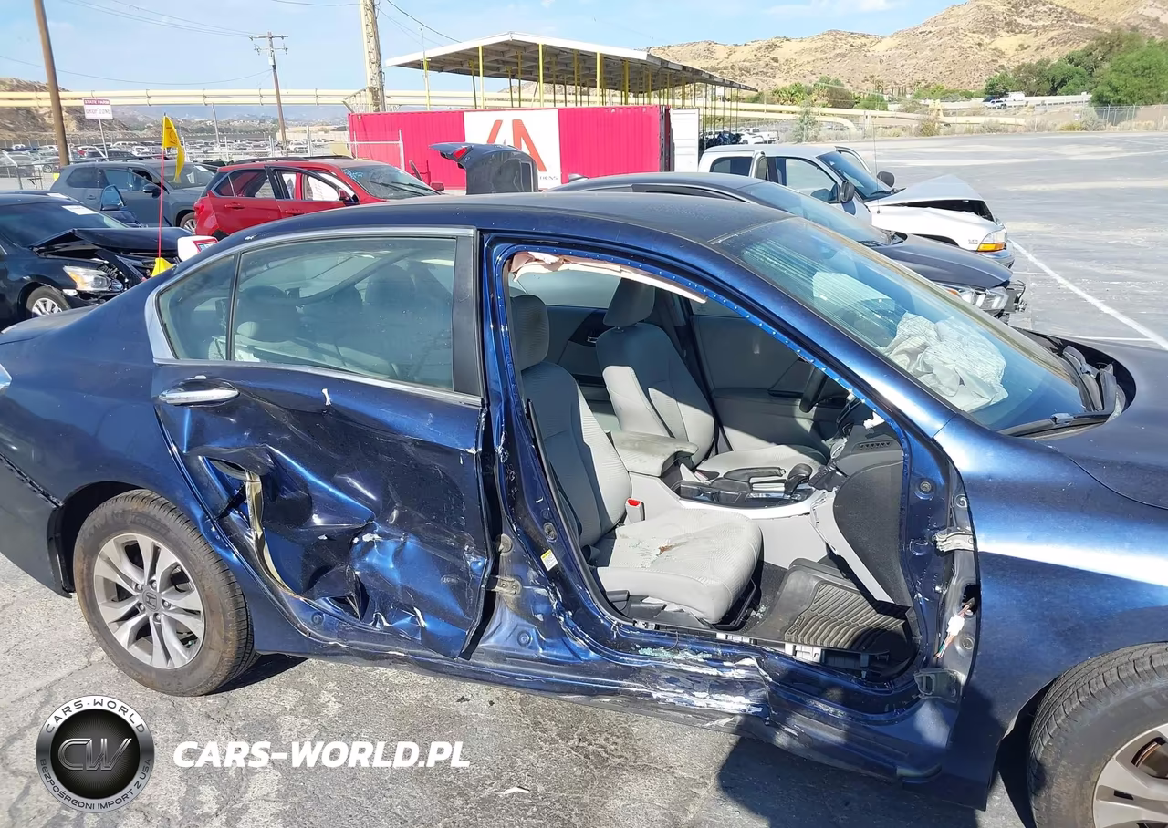 2015 Honda Accord Lx VIN:1HGCR2F32FA055800 - 13