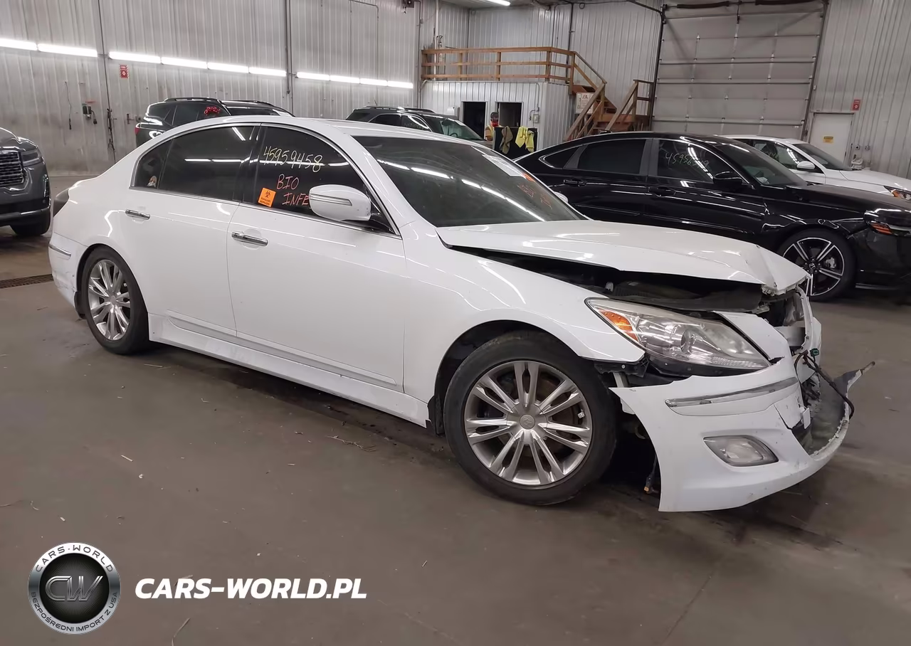 2014 Hyundai Genesis 3.8 VIN:KMHGC4DD7EU260644 - 1