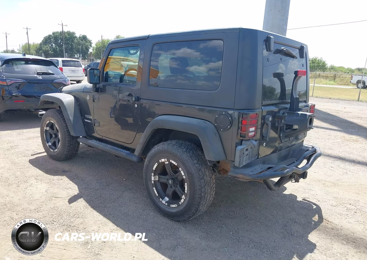 2010 Jeep Wrangler Sport VIN:1J4AA2D18AL125421 - 3