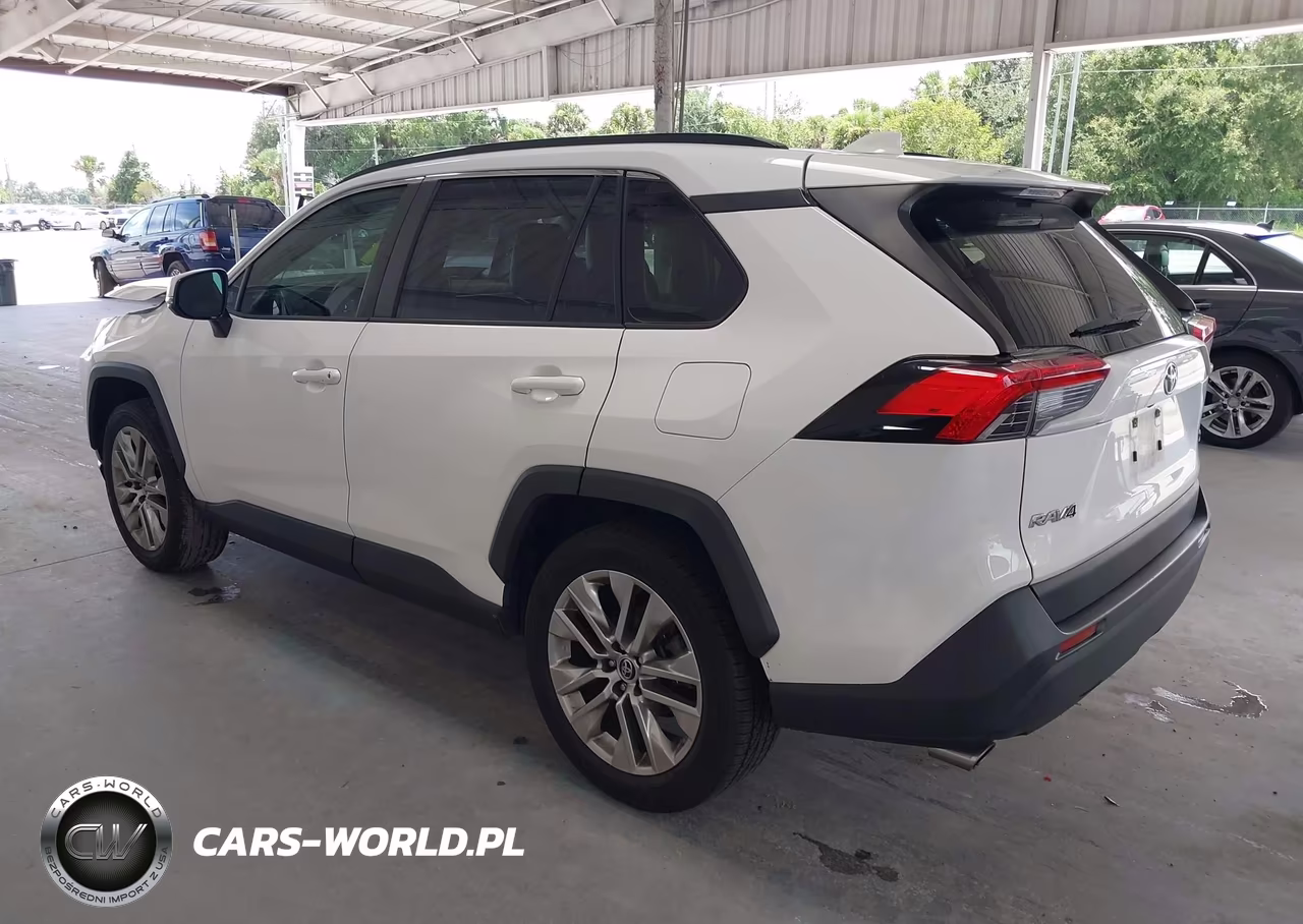 2019 Toyota Rav4 Xle Premium VIN:JTMC1RFV4KJ004650 - 3