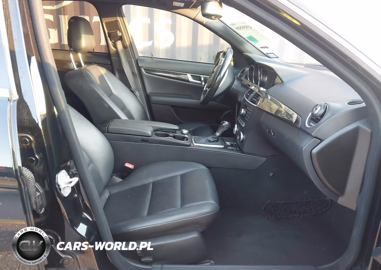 2012 Mercedes-Benz C 350 Sport VIN:WDDGF5HB9CR218962 - 5