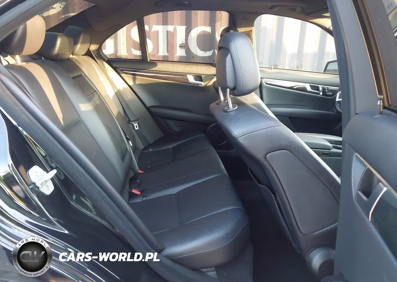 2012 Mercedes-Benz C 350 Sport VIN:WDDGF5HB9CR218962 - 8