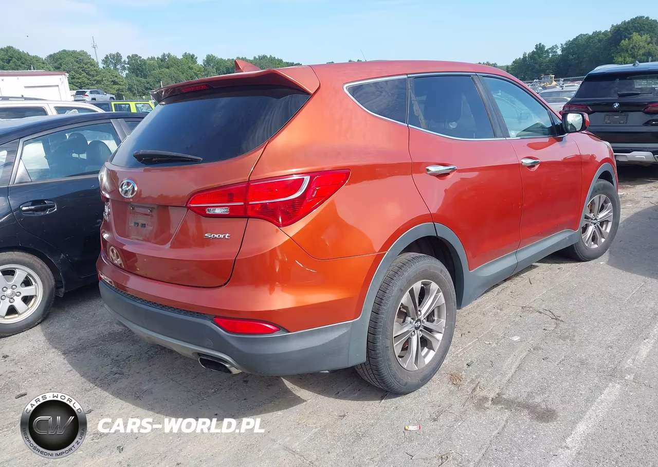 2016 Hyundai Santa Fe Sport 2.4L VIN:5XYZT3LB8GG317462 - 4
