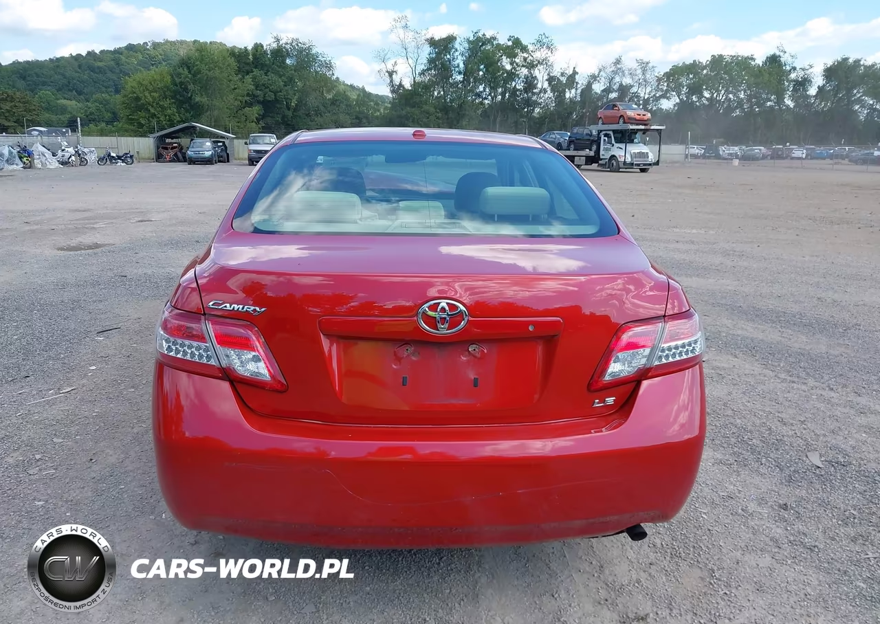 2011 Toyota Camry Le VIN:4T4BF3EK2BR165838 - 17