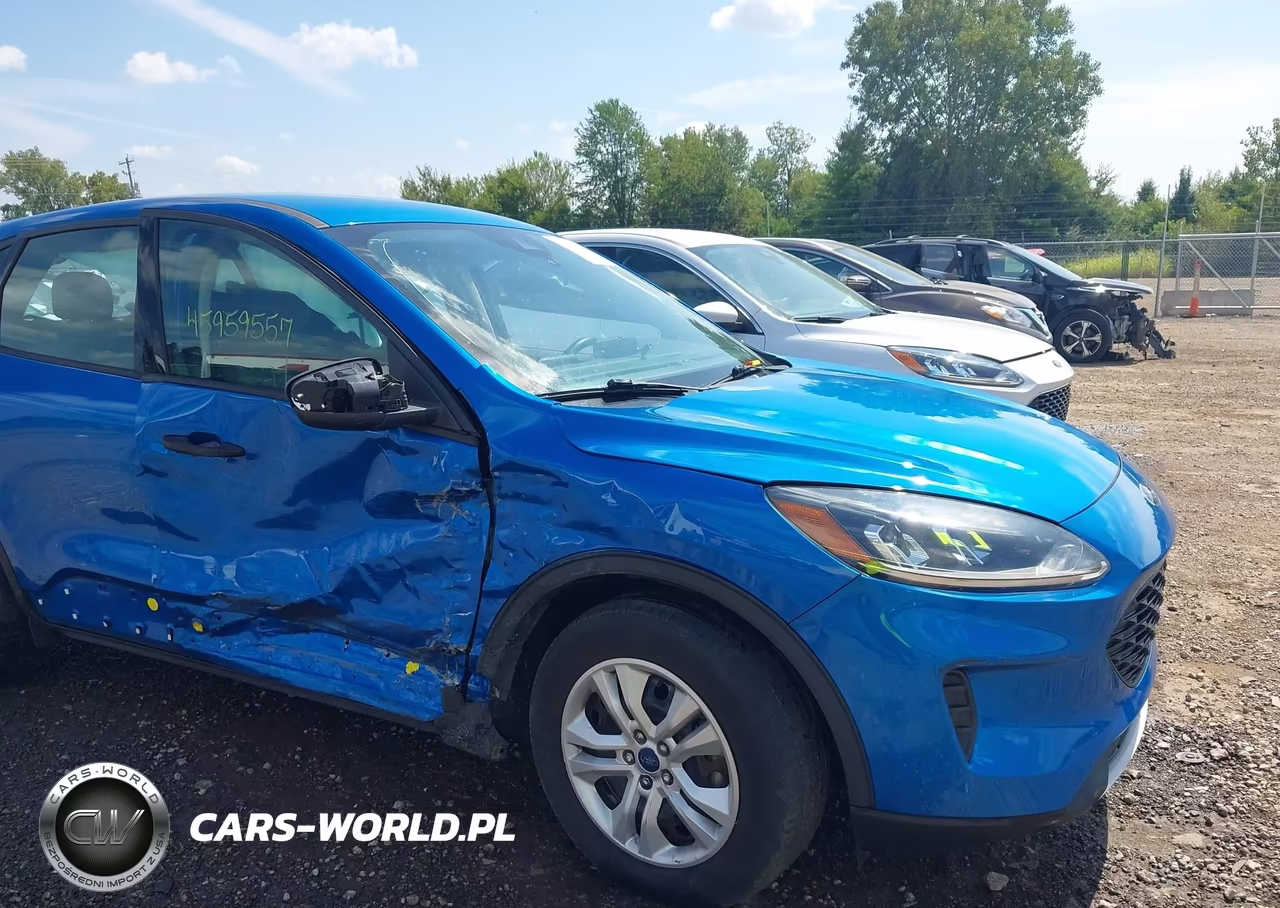 2020 Ford Escape S VIN:1FMCU9F67LUC70224 - 6