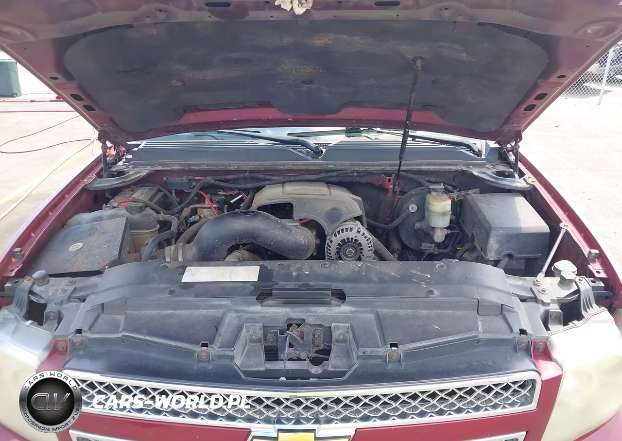 2009 Chevrolet Tahoe Ltz VIN:1GNFC330X9R132682 - 10