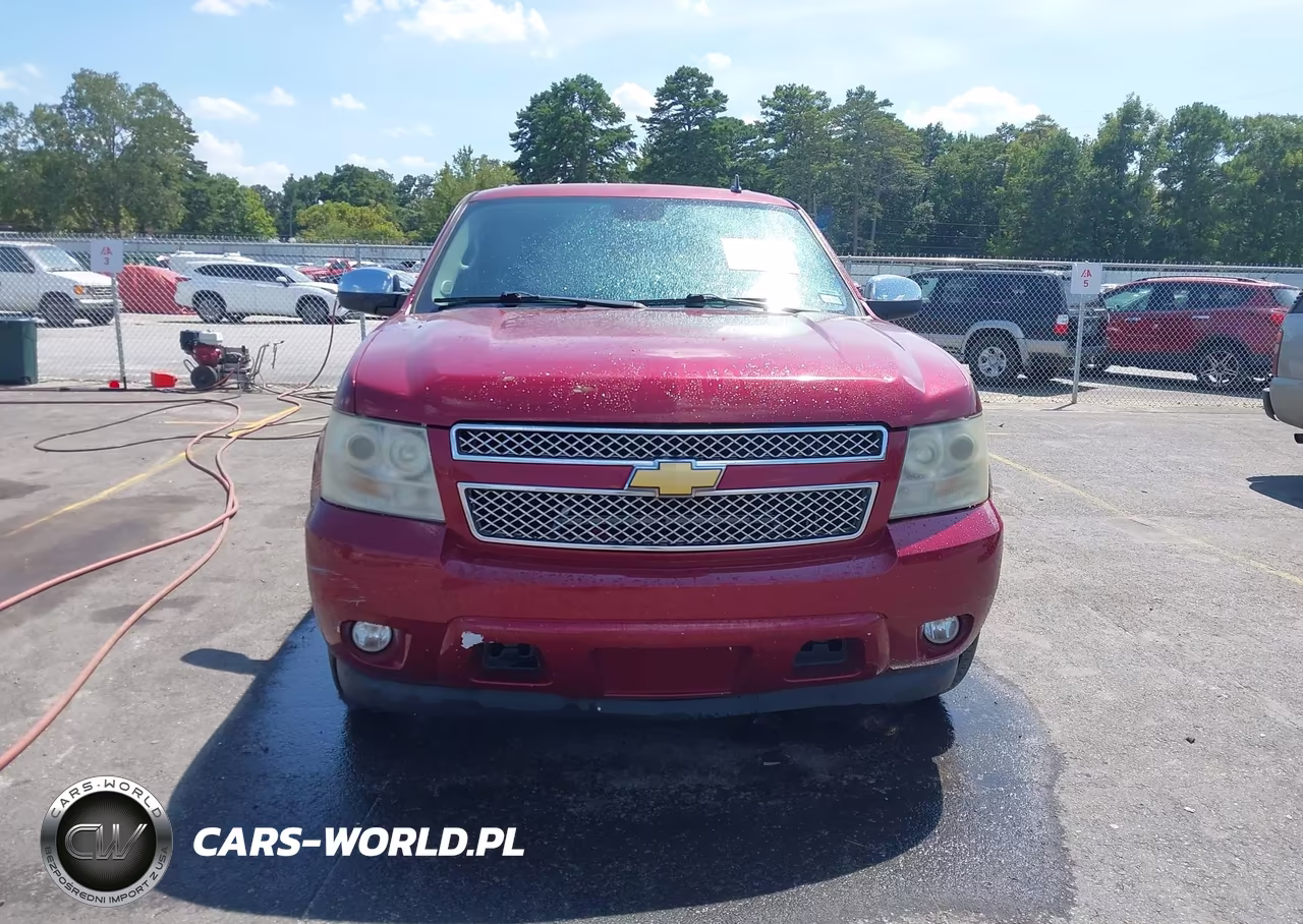 2009 Chevrolet Tahoe Ltz VIN:1GNFC330X9R132682 - 12