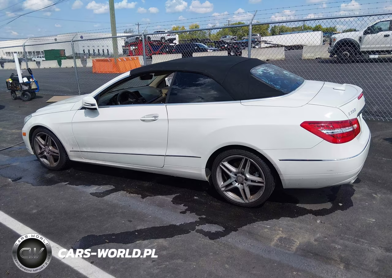 2011 Mercedes-Benz E 350 VIN:WDDKK5GFXBF082643 - 14