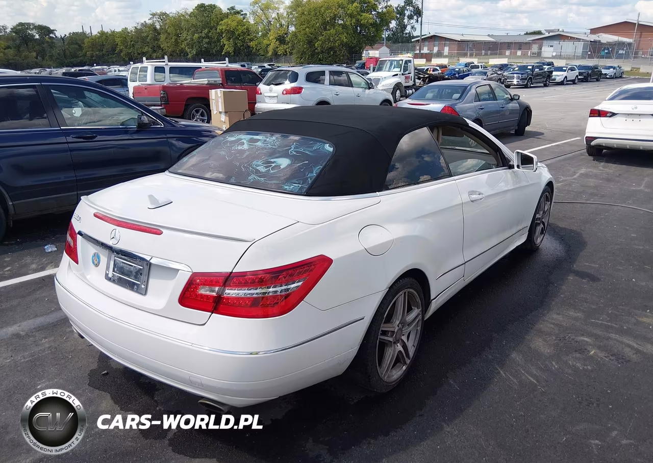 2011 Mercedes-Benz E 350 VIN:WDDKK5GFXBF082643 - 4