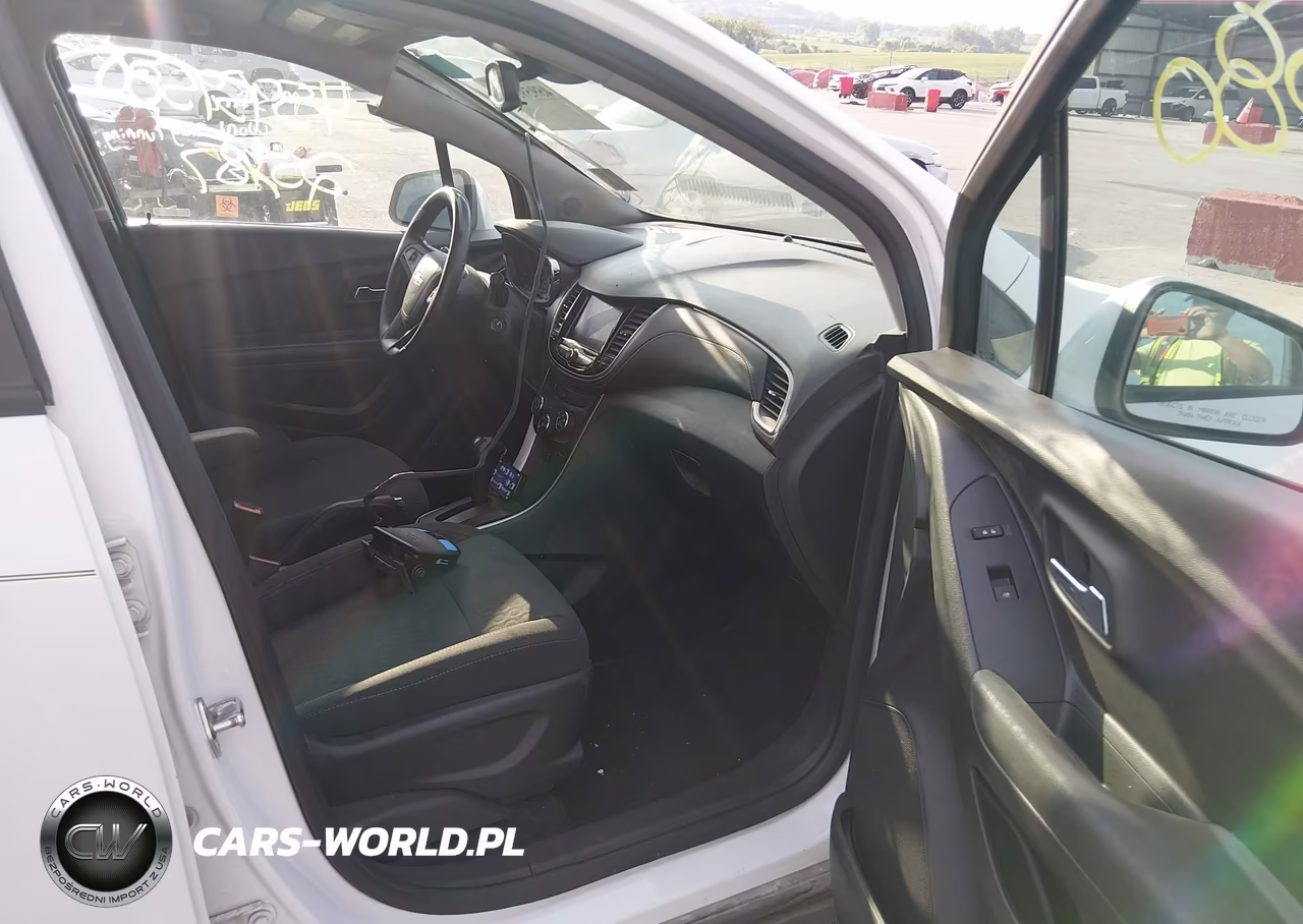 2021 Chevrolet Trax Fwd Ls VIN:KL7CJKSB2MB307861 - 5
