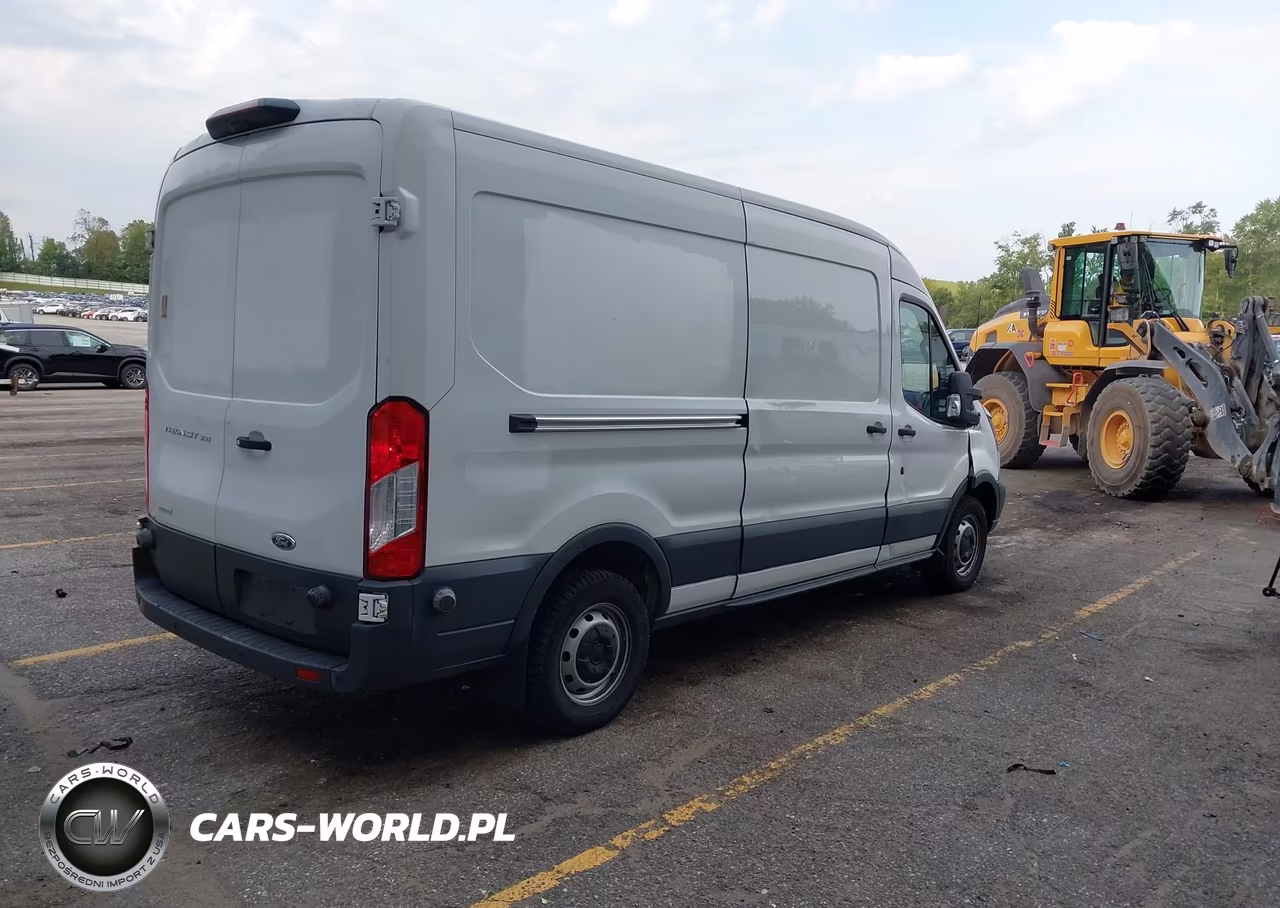 2018 Ford Transit-350 VIN:1FTBW2CG6JKB09595 - 4