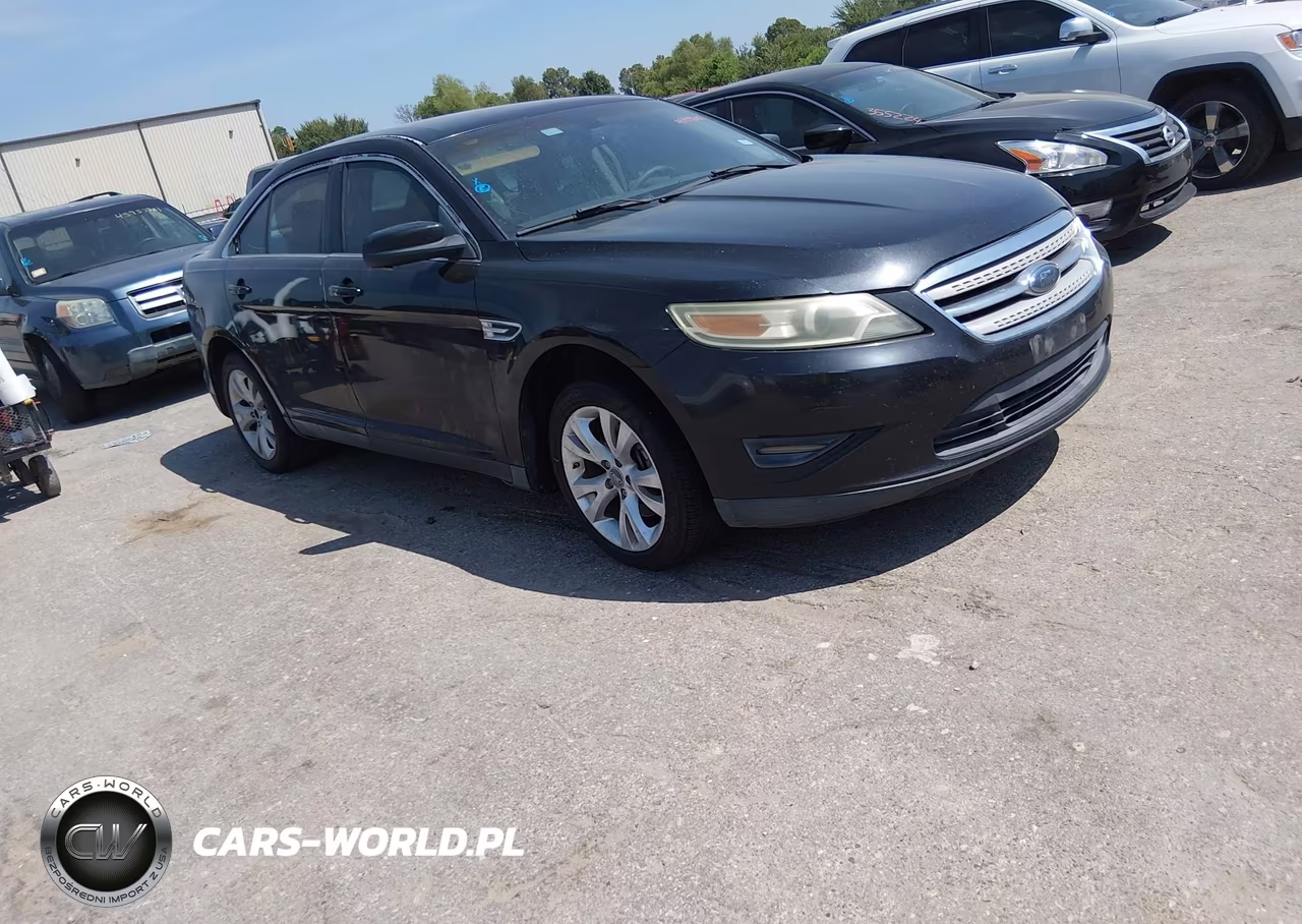 2010 Ford Taurus Sel