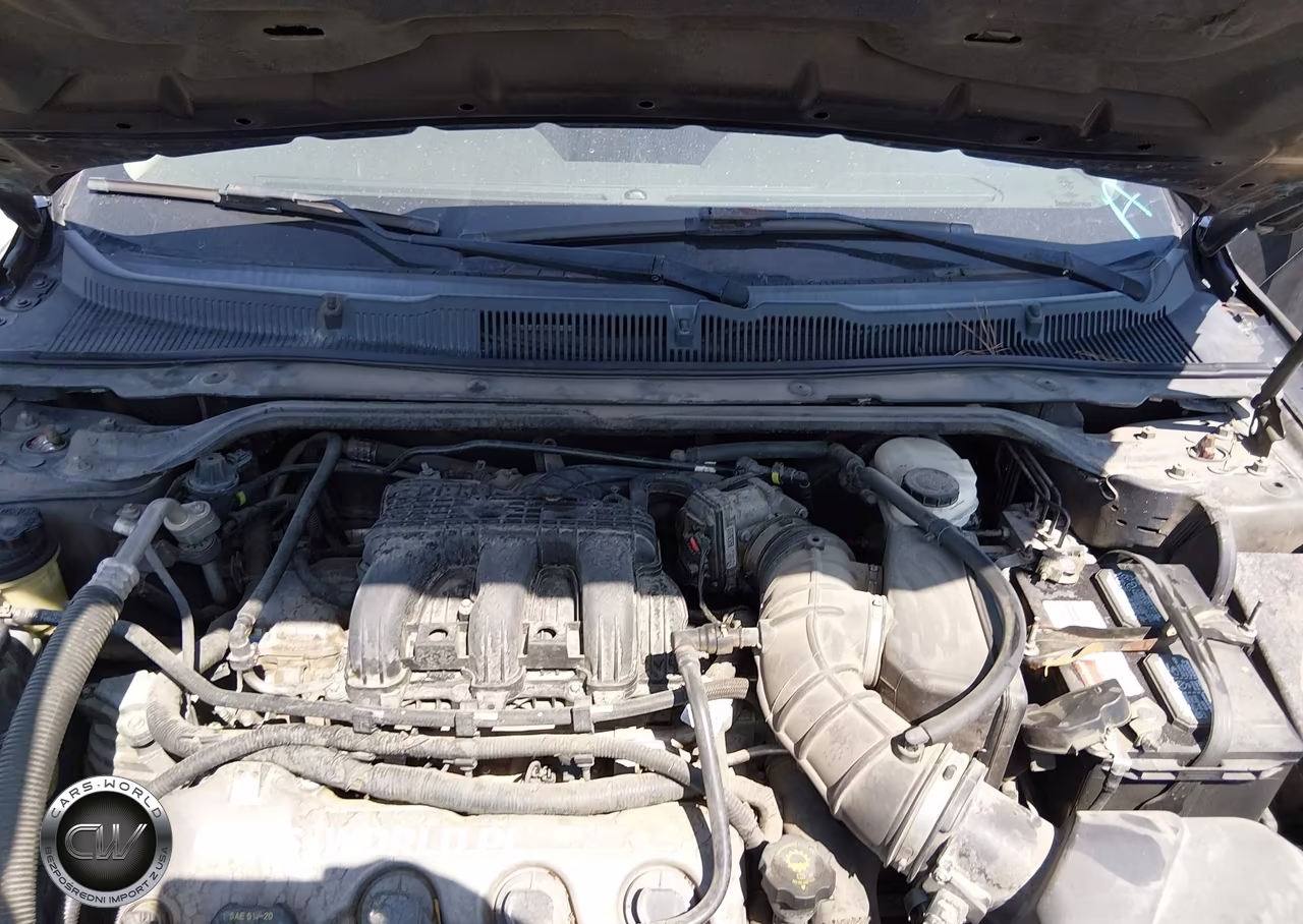 2010 Ford Taurus Sel VIN:1FAHP2EW6AG122772 - 10
