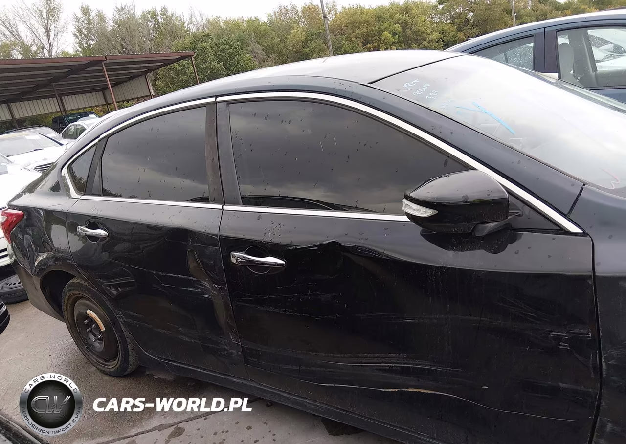 2016 Nissan Altima 2.5 S VIN:1N4AL3AP1GN385919 - 13