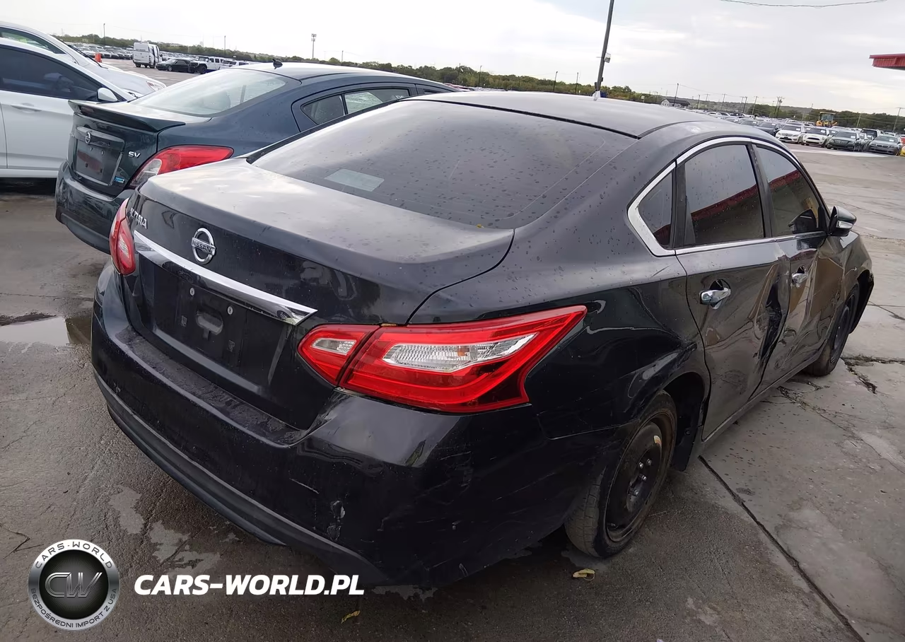 2016 Nissan Altima 2.5 S VIN:1N4AL3AP1GN385919 - 4