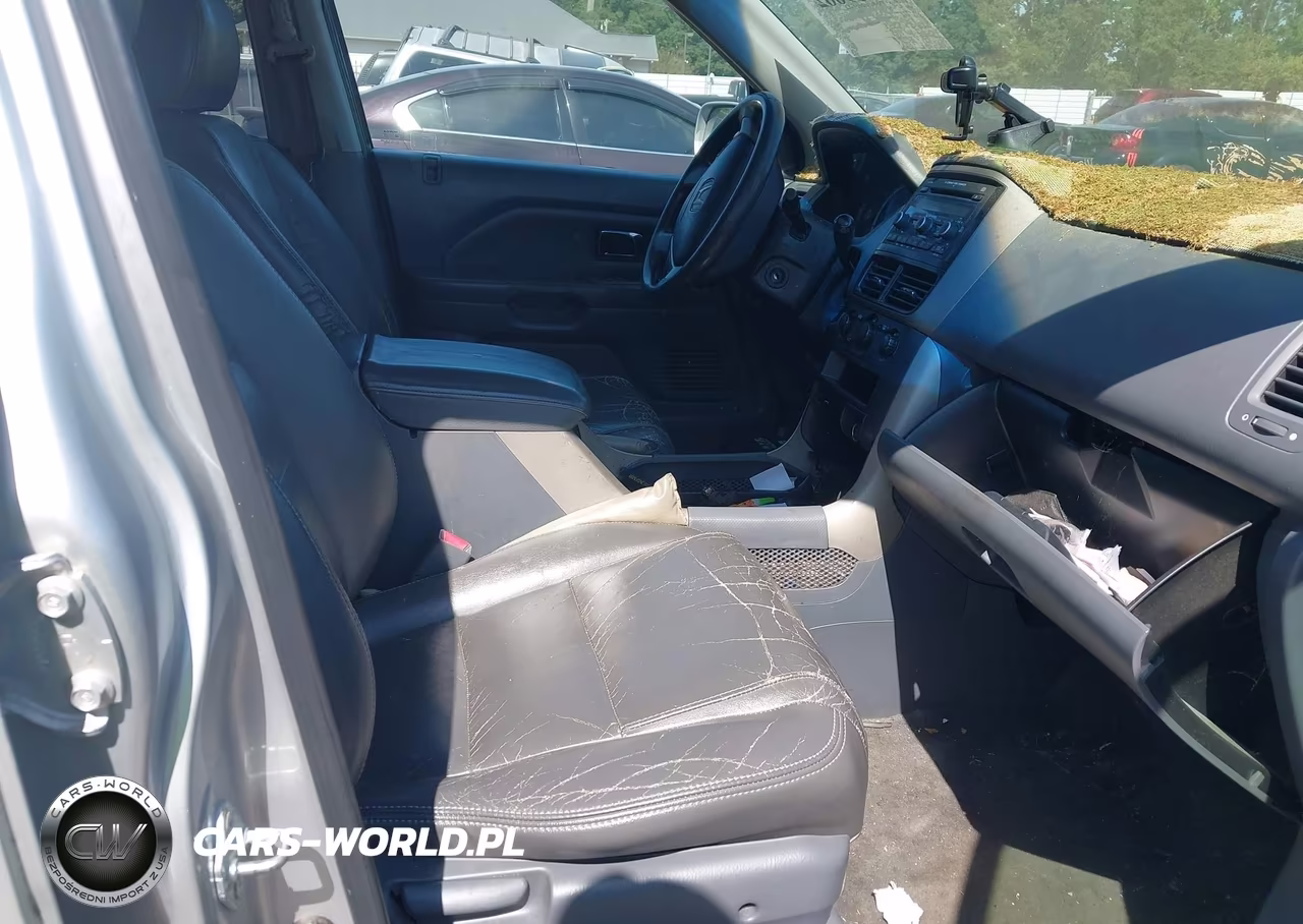 2008 Honda Pilot Vp VIN:5FNYF28238B015205 - 5
