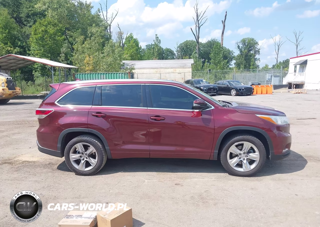 2015 Toyota Highlander Limited Platinum V6 VIN:5TDYKRFH4FS070377 - 13