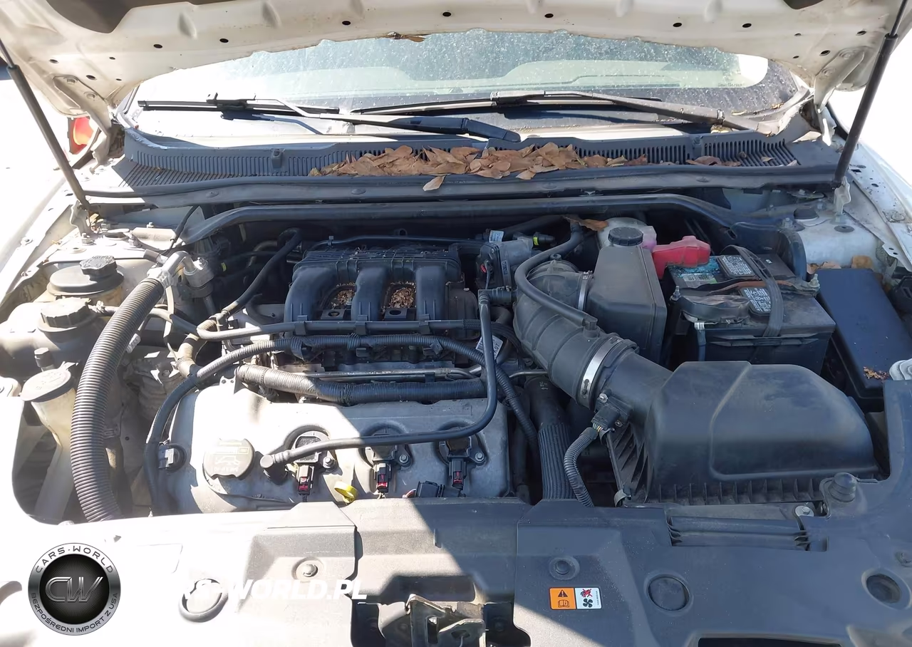 2011 Ford Taurus Limited VIN:1FAHP2FW3BG131042 - 10