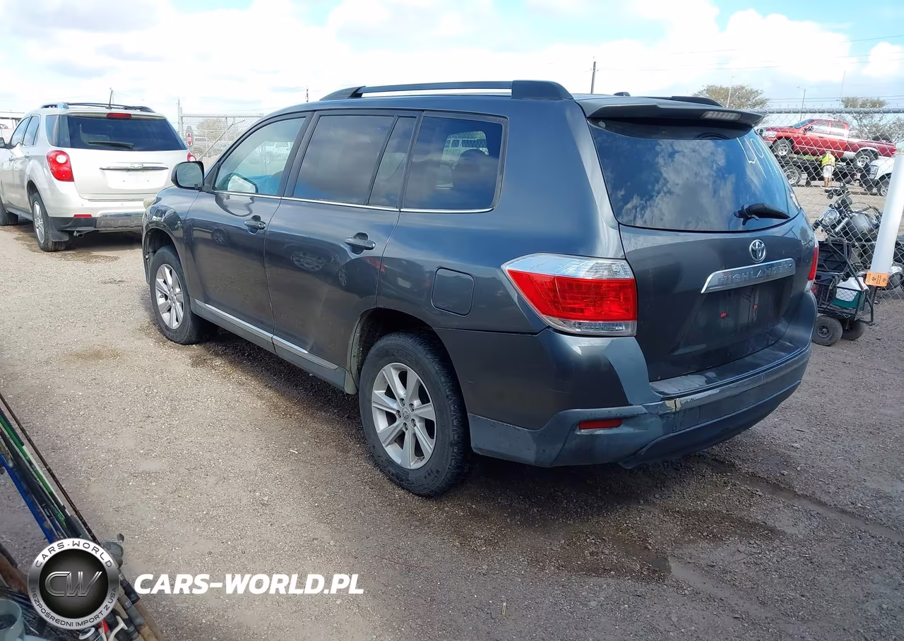 2011 Toyota Highlander VIN:5TDZA3EH4BS014911 - 3