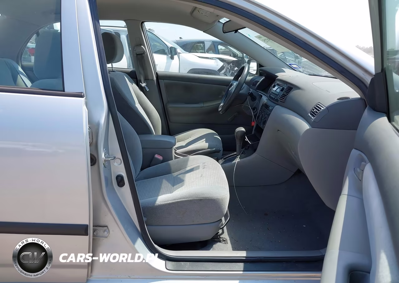 2007 Toyota Corolla Ce VIN:1NXBR32E07Z864196 - 5