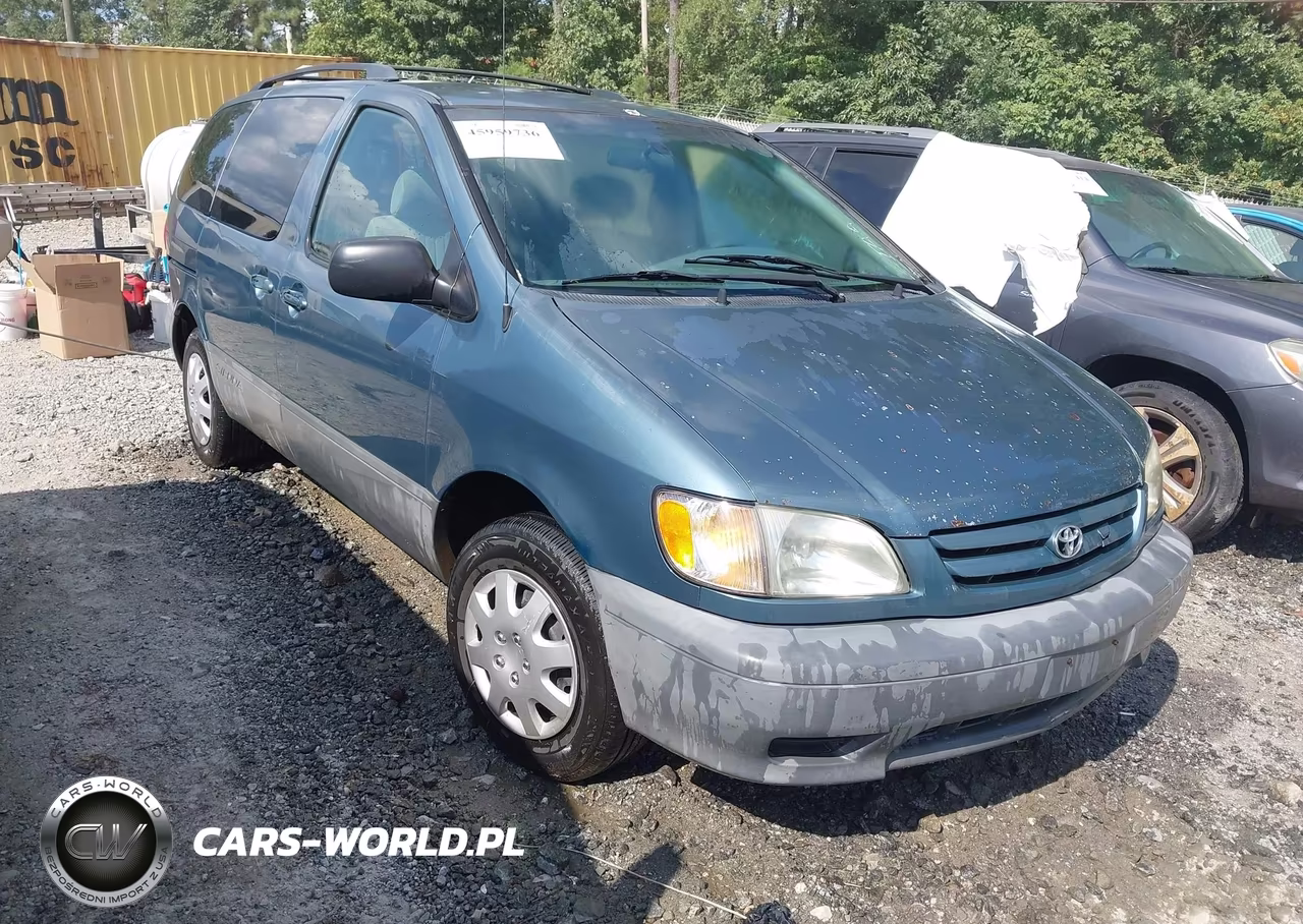 2002 Toyota Sienna Le