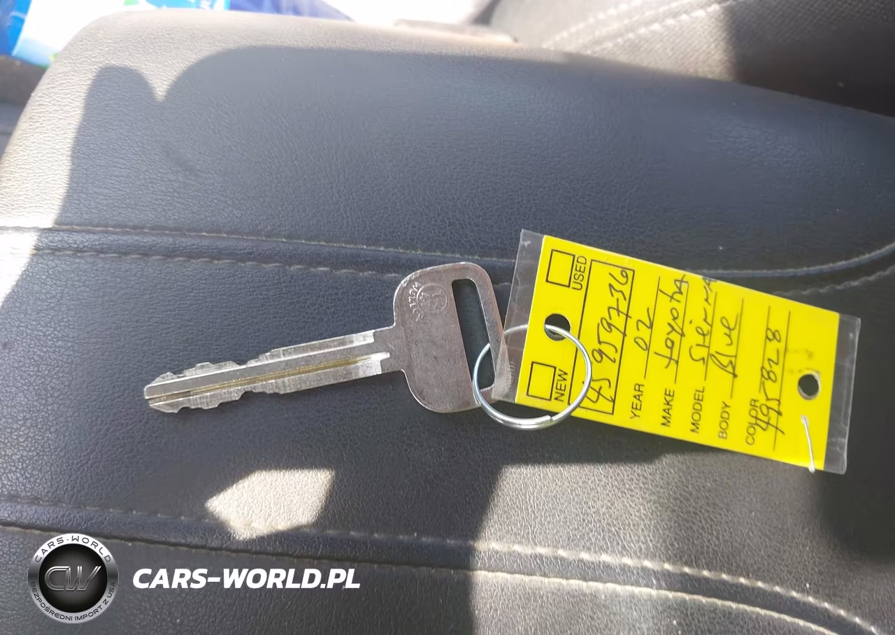 2002 Toyota Sienna Le VIN:4T3ZF13C52U495828 - 11