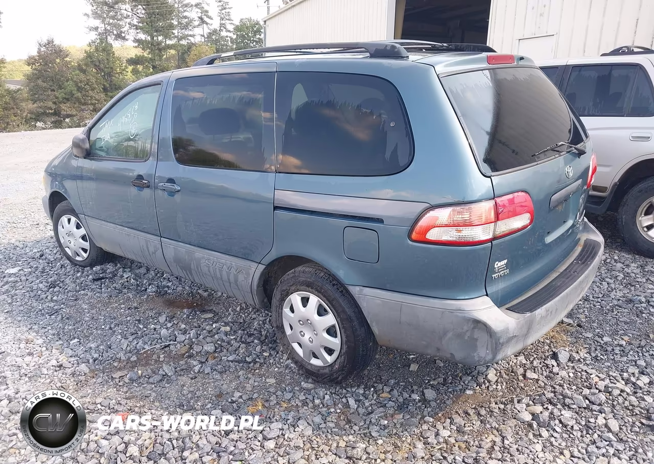 2002 Toyota Sienna Le VIN:4T3ZF13C52U495828 - 3
