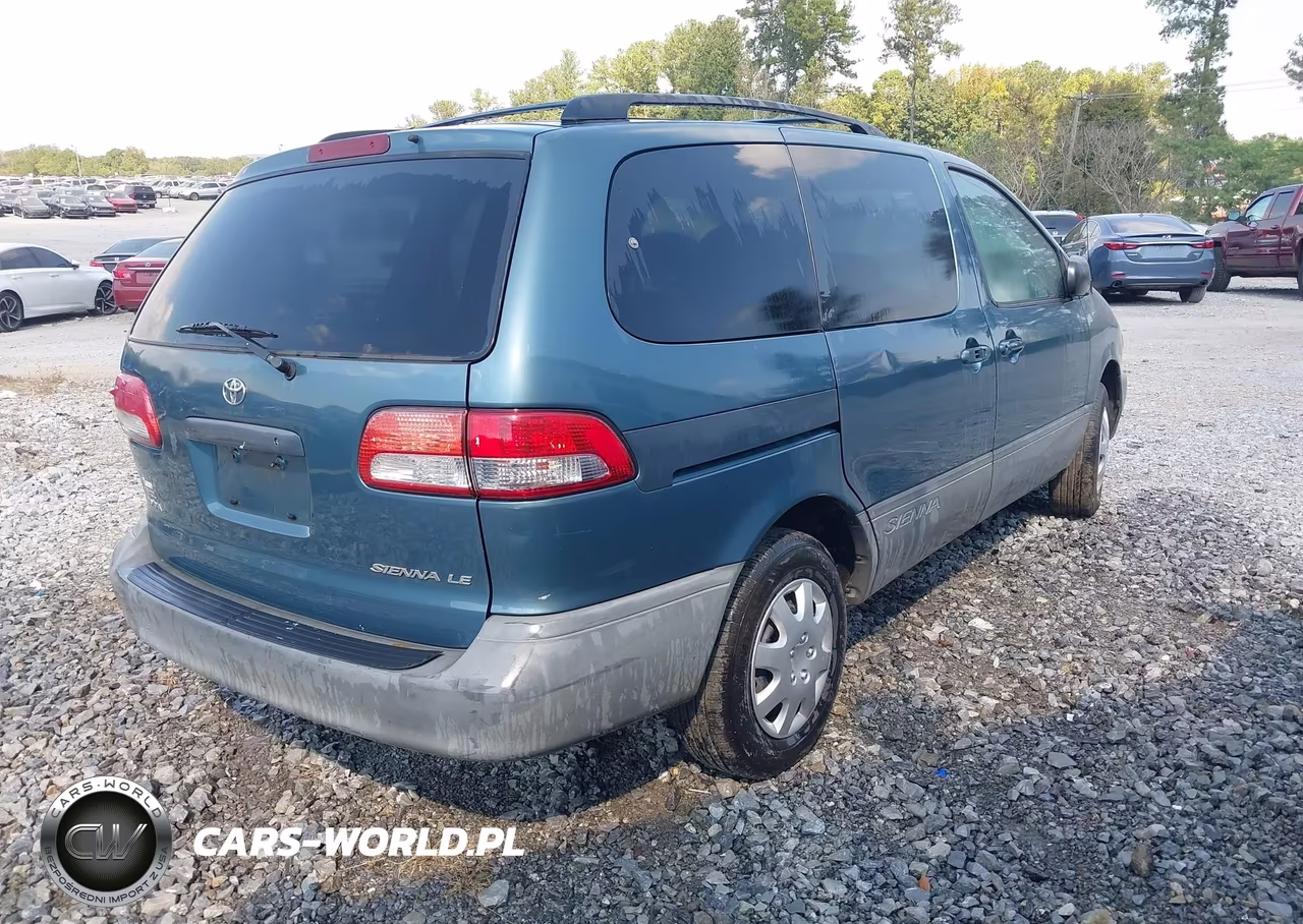 2002 Toyota Sienna Le VIN:4T3ZF13C52U495828 - 4