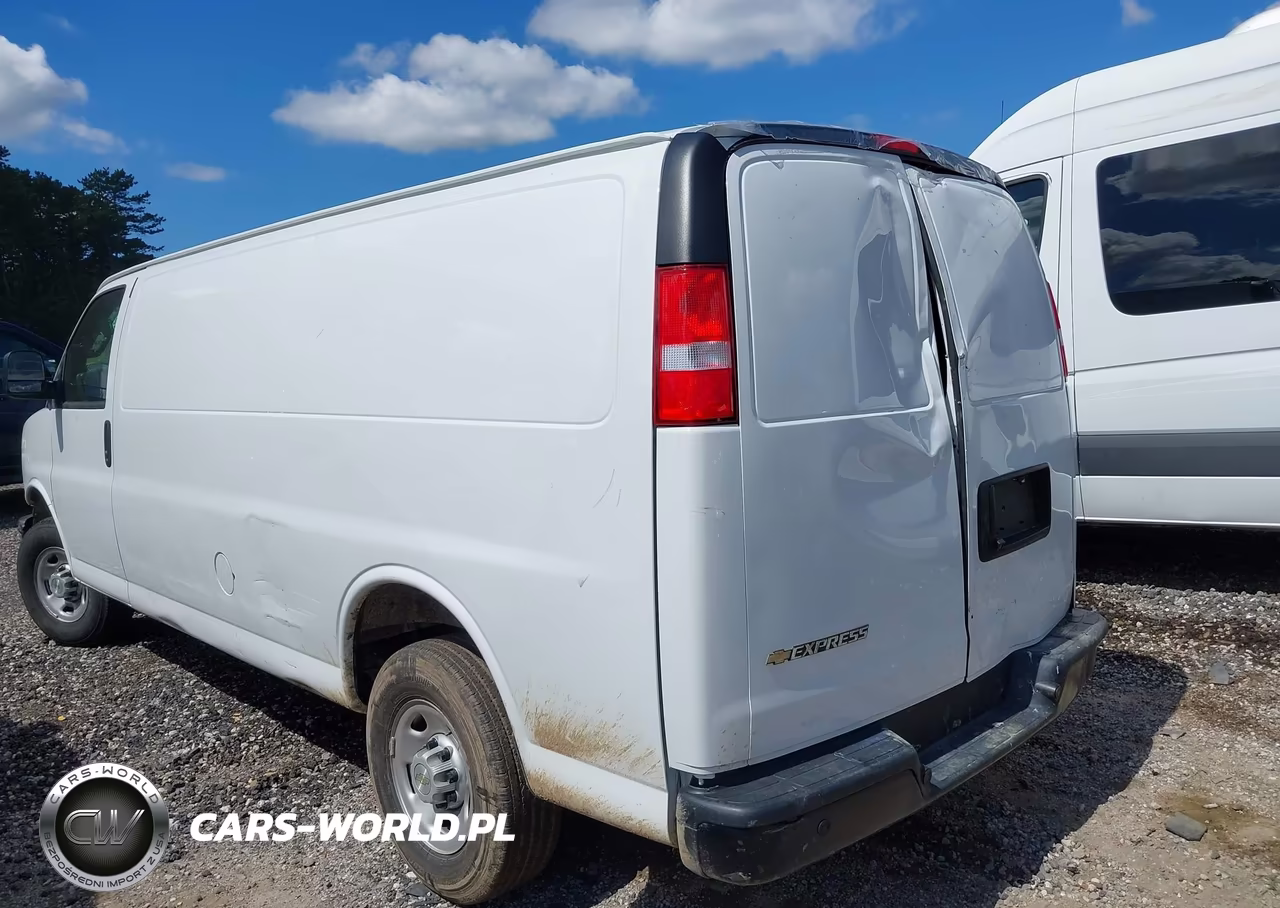 2025 Chevrolet Express Cargo Rwd 2500 Extended Wheelbase Wt VIN:1GCWGBFP7S1134815 - 3