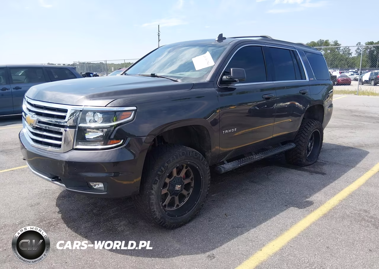 2017 Chevrolet Tahoe Lt VIN:1GNSKBKC5HR399752 - 2