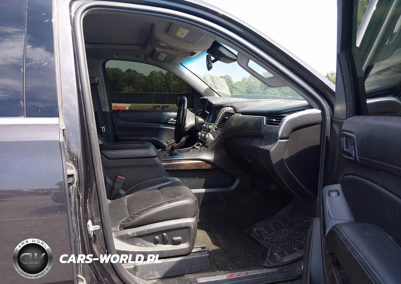 2017 Chevrolet Tahoe Lt VIN:1GNSKBKC5HR399752 - 5