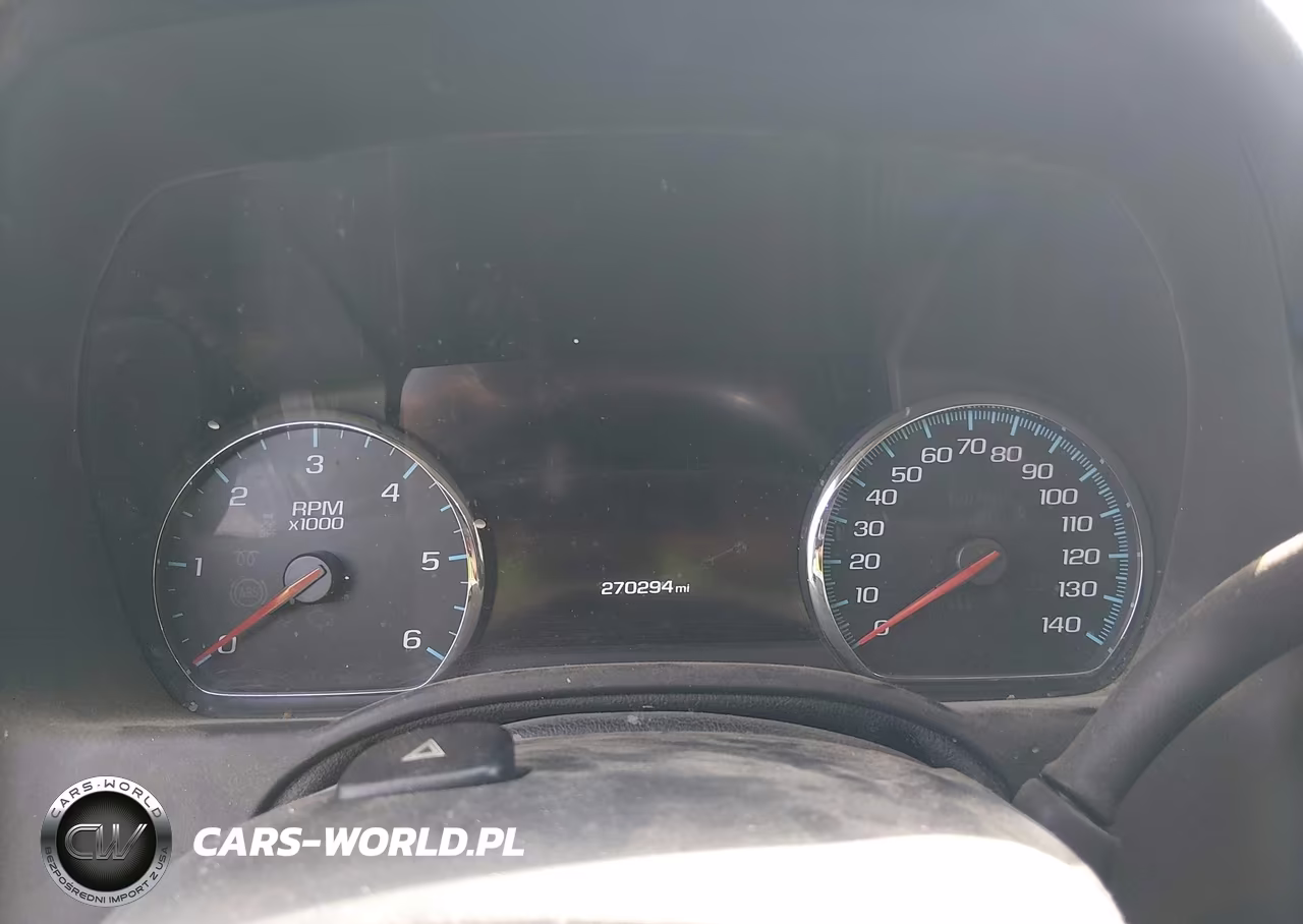 2017 Chevrolet Tahoe Lt VIN:1GNSKBKC5HR399752 - 7