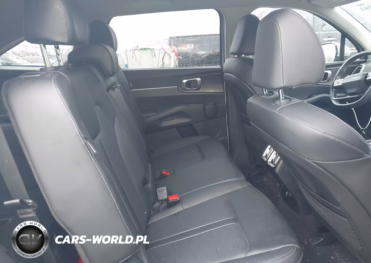 2026 Kia Sorento S VIN:5XYRLDJC0TG453435 - 8