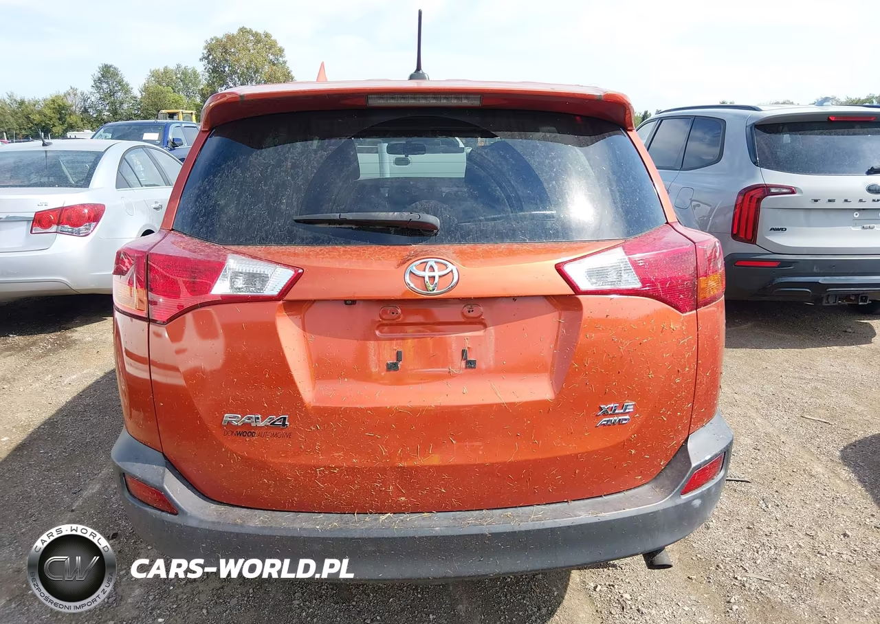 2015 Toyota Rav4 Xle VIN:JTMRFREV3FD108774 - 16