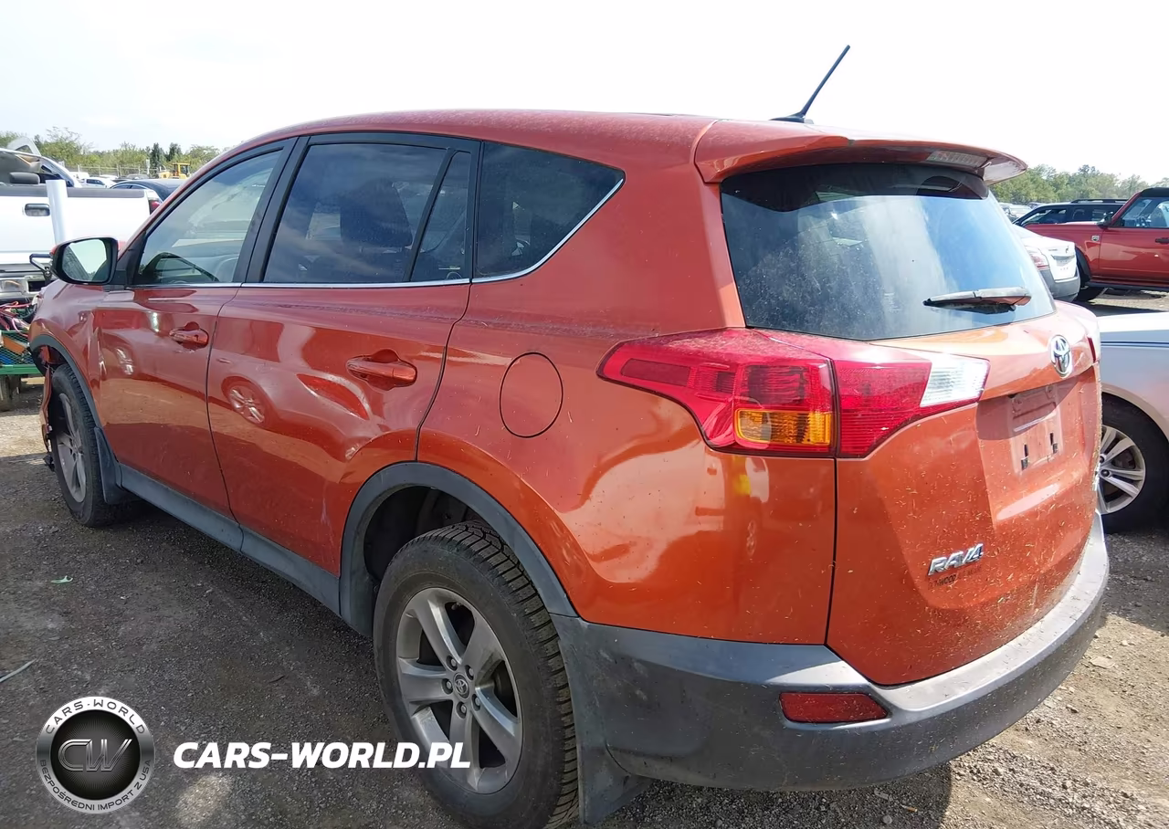 2015 Toyota Rav4 Xle VIN:JTMRFREV3FD108774 - 3