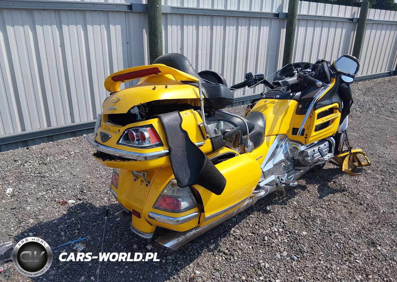 2002 Honda Gl1800 VIN:1HFSC47032A111075 - 3