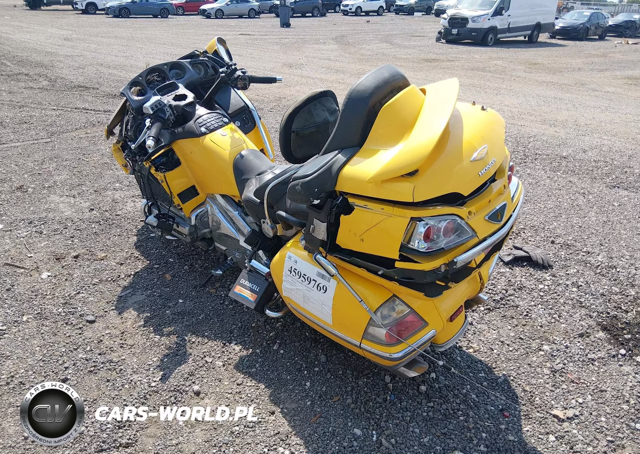 2002 Honda Gl1800 VIN:1HFSC47032A111075 - 4