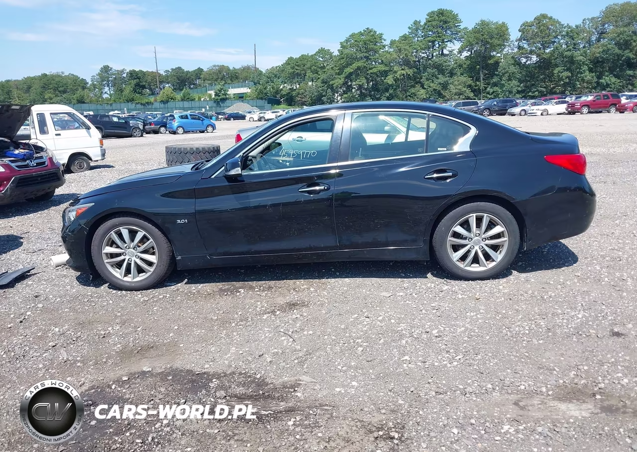 2017 Infiniti Q50 3.0T Premium VIN:JN1EV7ARXHM836225 - 14