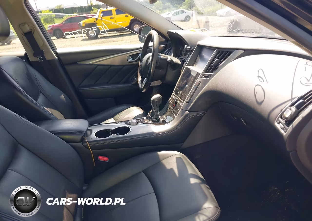 2017 Infiniti Q50 3.0T Premium VIN:JN1EV7ARXHM836225 - 5