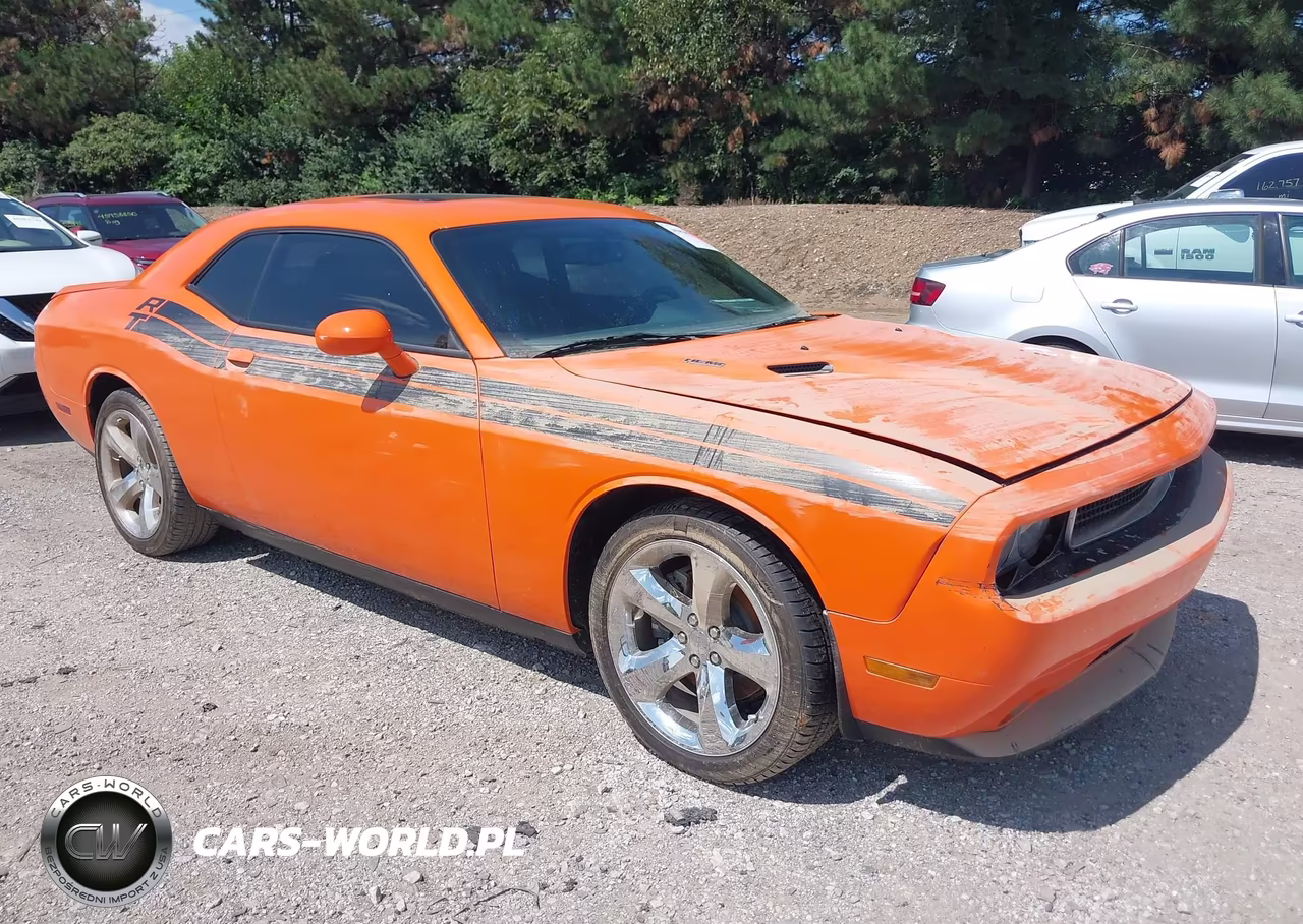 2014 Dodge Challenger R-T Plus