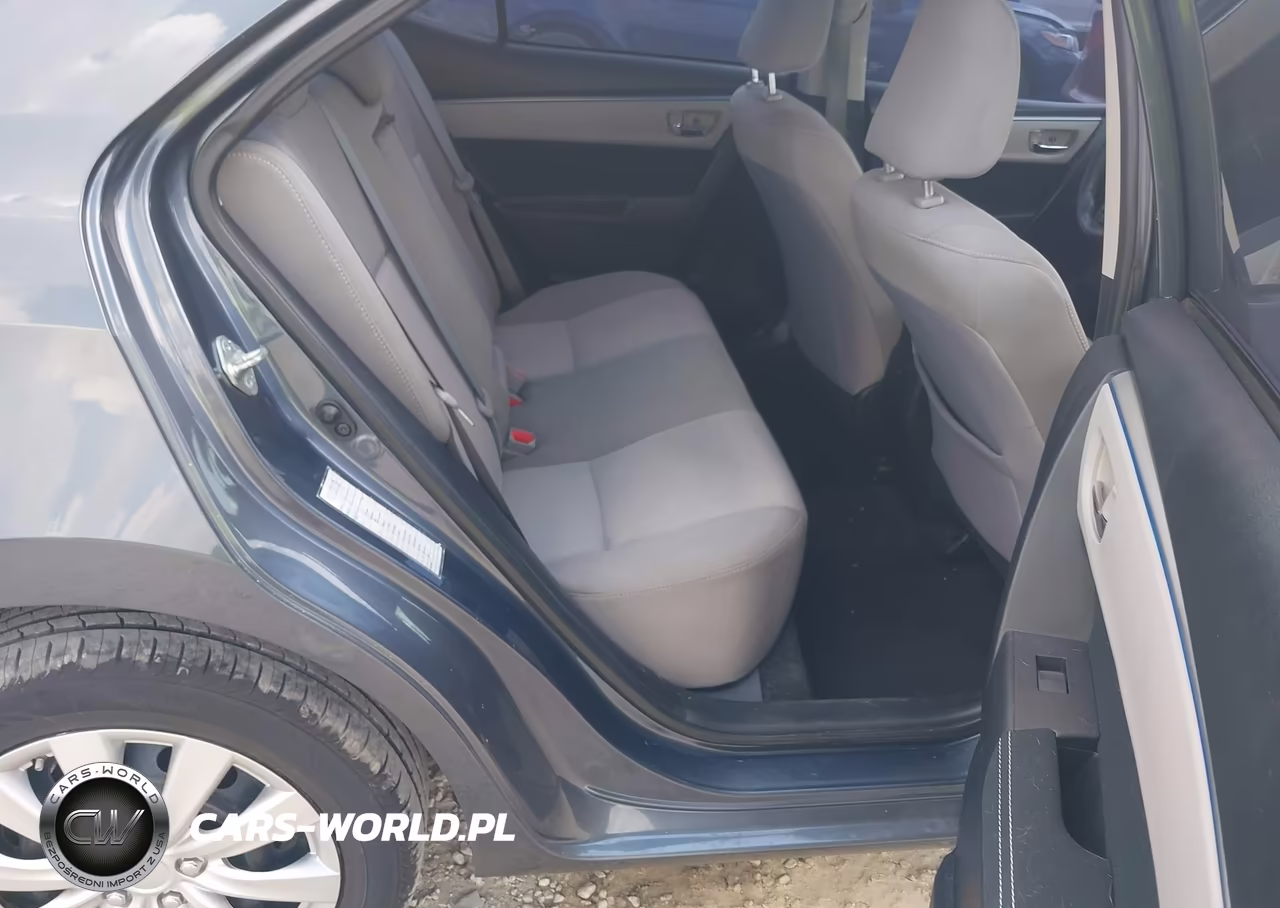 2015 Toyota Corolla Le VIN:5YFBURHE3FP263874 - 8