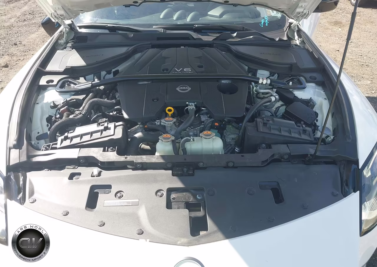 2025 Nissan Z Performance Manual Transmission VIN:JN1BZ4BH1SM410068 - 10